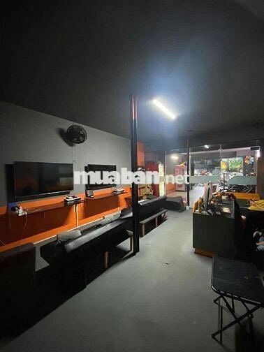 NGUYÊN CĂN MẶT TIỀN TÂN PHÚ ( 1 TRỆT 1 LẦU - 5X21 )