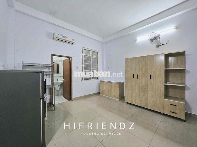 CĂN HỘ STUDIO FULL NỘI THẤT THOÁNG RỘNG RÃI CÓ CỬA SỔ