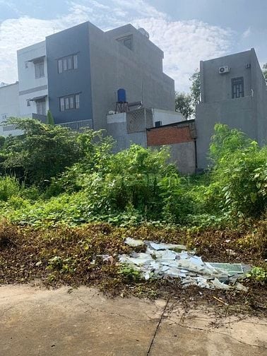 Bán lô 5x17m Giá Tốt Ngay Trường Tô Ngọc Vân. Thạnh Xuân .Q 12
