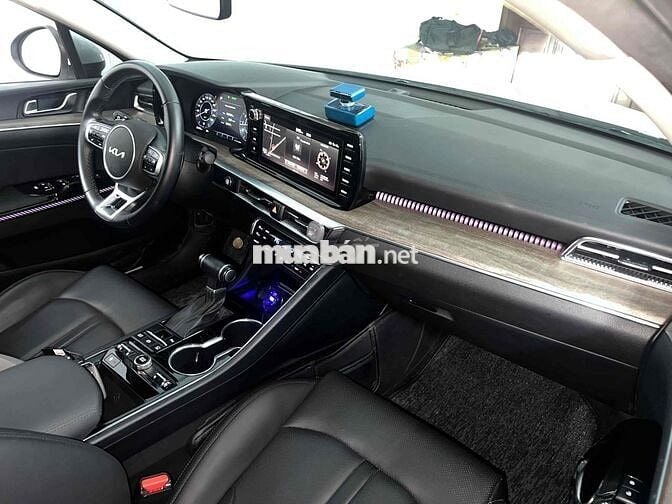 Kia K5 đăng kí 12/2023 bản 2.0 Luxury - 24888 km