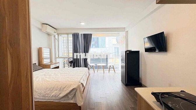 CHÍNH CHỦ TRỐNG 1PN BAN CÔNG 40m2 FULL TIỆN NGHI THANG MÁY NGAY KÝ CON