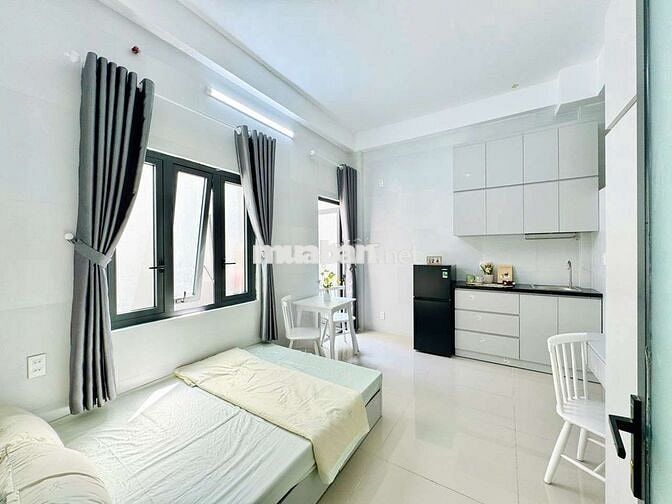 STUDIO CỬA SỔ TRỜI FULL NỘI THẤT Ở GẦN ÂU CƠ ĐẦM SEN QUẬN TÂN PHÚ