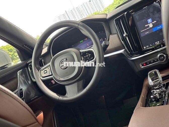 Volvo S90 LWB Ultimate B6 sx 2022 màu trắng đẹp