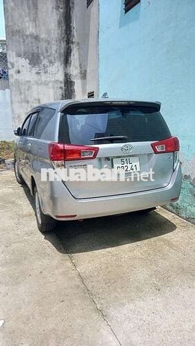 Toyota Innova 2017 2.0E - 110000 km