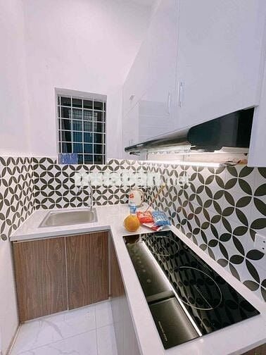 BÁN NHÀ ĐẸP TRUNG TÂM ĐỐNG ĐA – NGÕ THÔNG, XE BA GÁC ĐỖ CỬA – 3 TẦNG C
