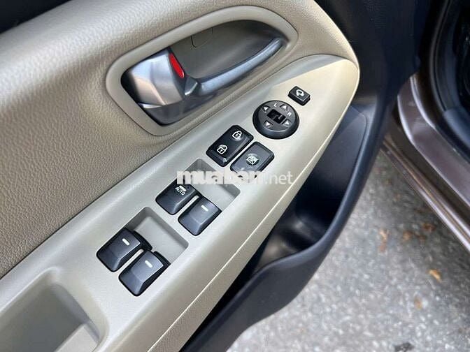 KIA RIO 2015 1.4 AT Hatchback - 46000 km