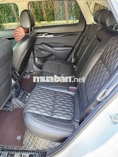 Kia Seltos 1.4 Luxury 2023 - 26.000 km