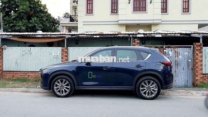 Mazda CX5 đời 2022 Premium 2.0 AT - 54000 km