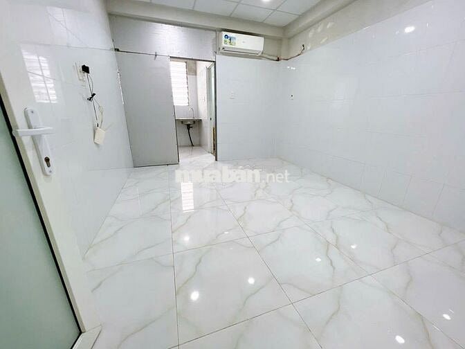PHÒNG TRỌ MỚI, NGAY ĐẠI HỌC SPKT, NGÂN HÀNG, NGÃ TƯ THỦ ĐỨC