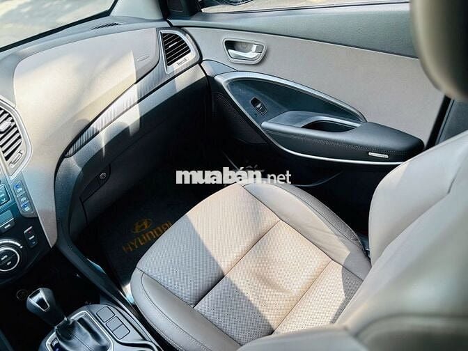 Hyundai Santafe 2016  Xăng - Tiêu Chuẩn-55.000 km