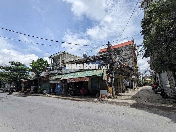 Bán nhà 185m2 MBKD + 20 P.trọ căn góc ĐS 2 KCN Sóng Thần Dĩ An