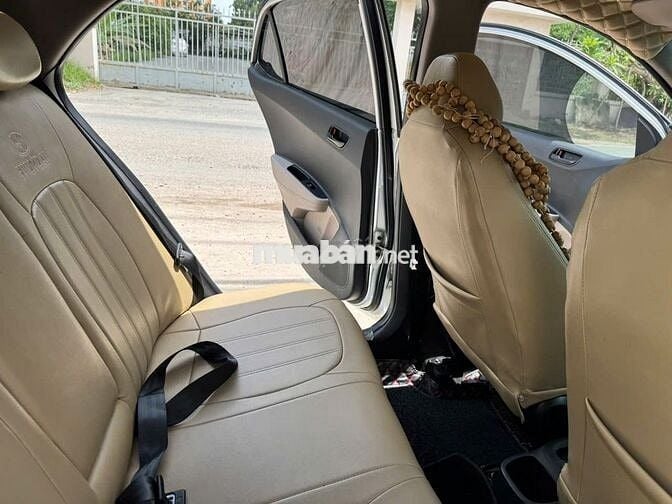 Cần bán Hyundai Grand i10 2020 Sedan 1.2 MT Base