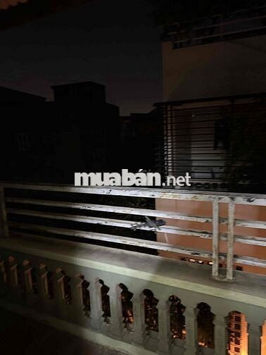 BÁN NHÀ 45M 3 TẦNG  - 3 NGỦ PHÂN KHÚC HIẾM - PHỐ BẮC CẦU - LONG BIÊN