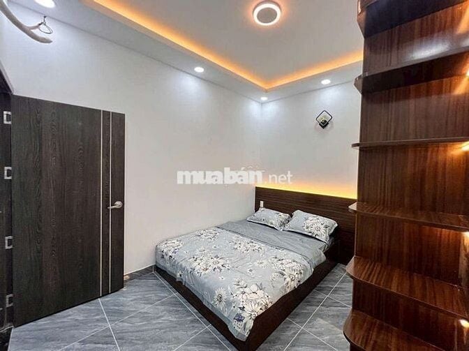 Nhà /30m TL 15, DT 55m2 Ngan 5m, 1 Lững 3PN-2WC, SHR, HXH rộng thoáng.
