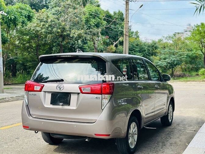 Toyota Innova 2018 2.0 E MT -98000 km
