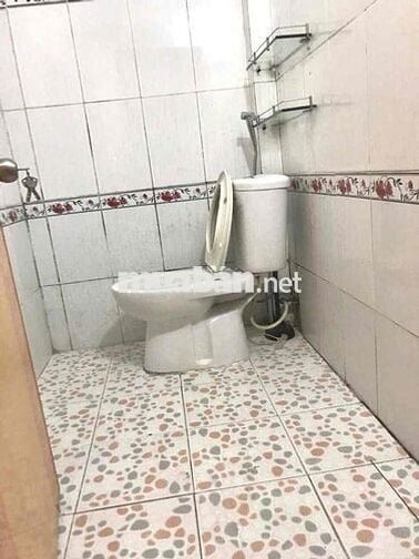 Bán Nhà Lầu Trệt Có: 2pn Bên Trường Học Đông Hoà - Dĩ An