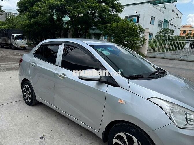 Cần bán Hyundai Grand i10 2020 Sedan 1.2 MT Base
