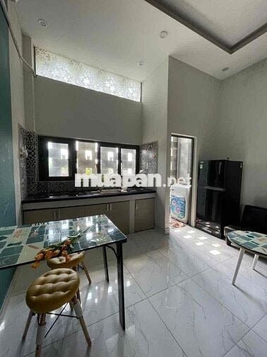 Cho thuê căn hộ full nth gác cao ngay Phạm Văn Đồng Linh Đông