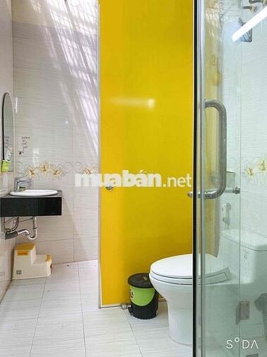 Cho thuê tập thể tầng 1 bộ tài chính