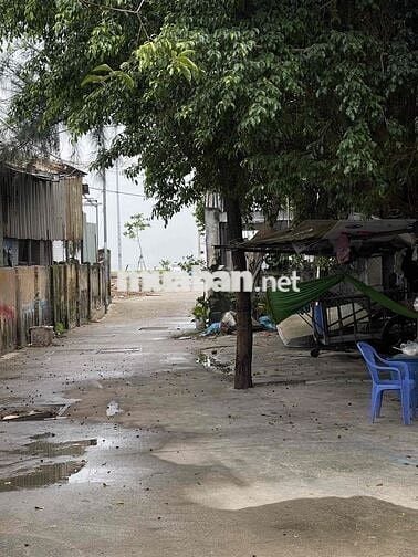 LÔ GÓC 2 MẶT TIỀN KIỆT OTO HOÀNG SA RA BIỂN VÀI BƯỚC CHÂN