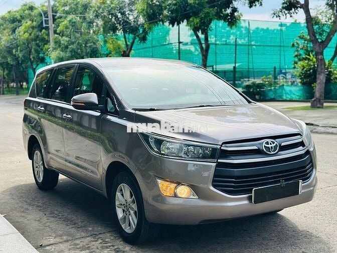 Toyota Innova 2018 2.0 E MT -98000 km