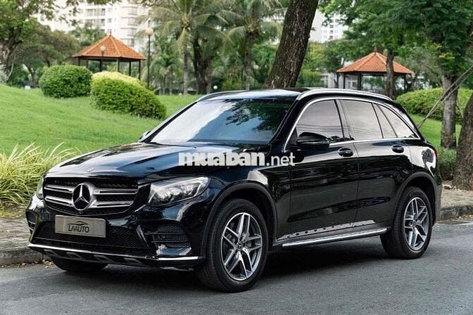 LONG ANH AUTO về Mercedes GLC300 4Matic model 2018