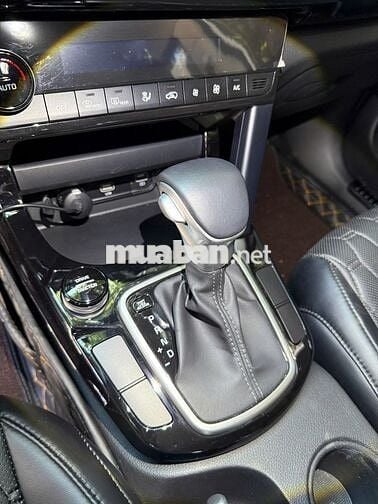 Kia Seltos 1.4 Luxury 2023 - 26.000 km