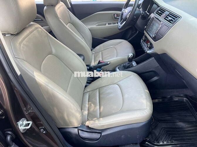 KIA RIO 2015 1.4 AT Hatchback - 46000 km