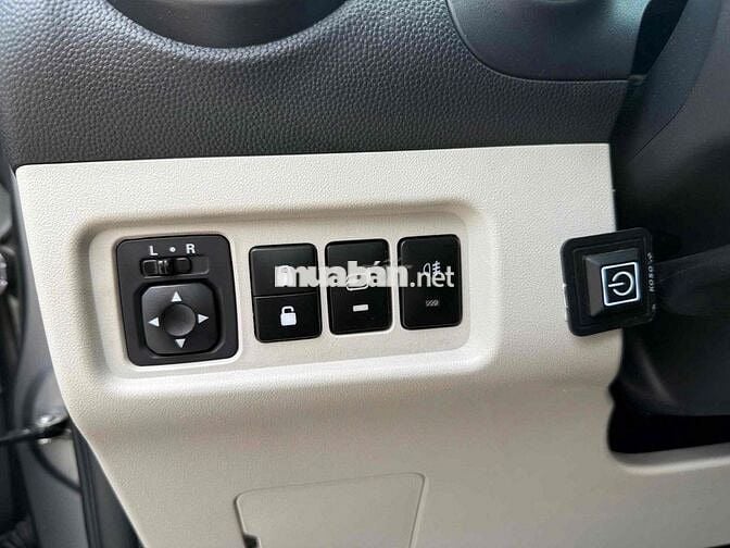 Mitsubishi Attrage 2017 MT - 80000 km