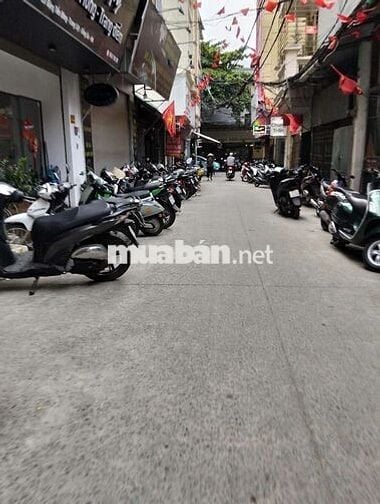 Tôi cần bán nhà mặt ngõ Trần Quang Diệu ô tô chánh kinh doanh.