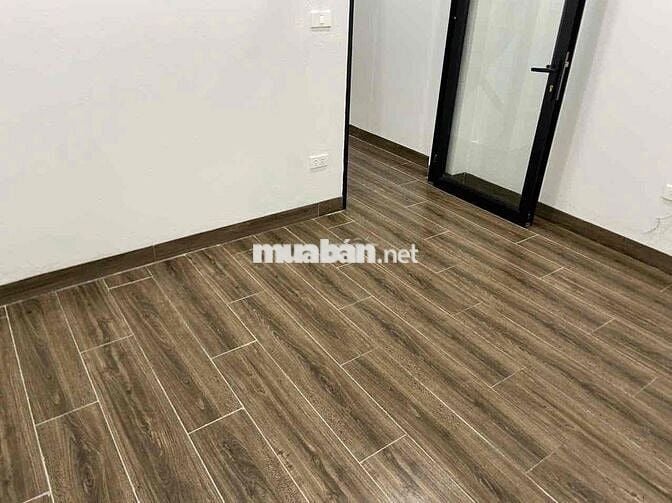BÁN NHÀ 3 TẦNG 40M  XÂY MỚI KÍNH COONG - PHỐ BẮC CẦU - LONG BIÊN