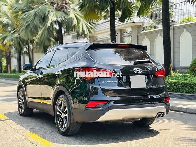 Hyundai Santafe 2016  Xăng - Tiêu Chuẩn-55.000 km