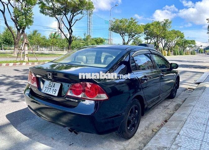 Honda Civic 2009 1.8 MT - 300000 km