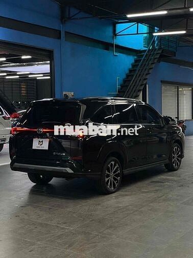 Toyota Veloz Cross 2022 CVT Top - 28000 km