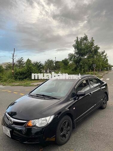 Honda Civic 2009 1.8 MT - 300000 km