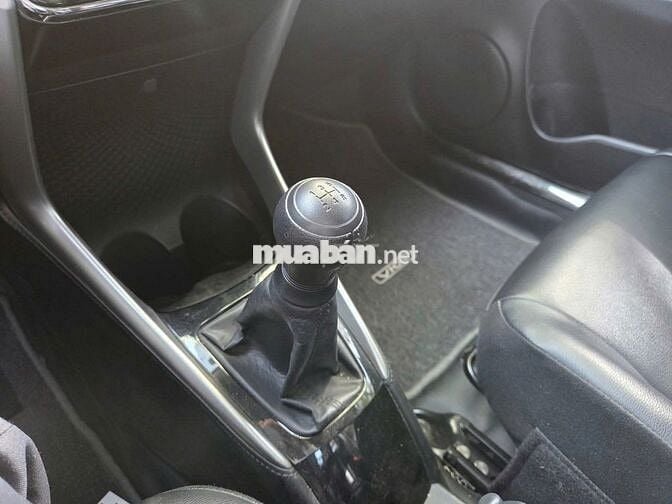Toyota Vios 2020 1.5E MT - 28000 km