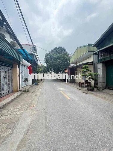BÁN NHÀ 3 TẦNG 40M  XÂY MỚI KÍNH COONG - PHỐ BẮC CẦU - LONG BIÊN