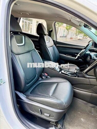 Hyundai Tucson 2.0ATH Xăng Đặc biệt sản xuất 2024