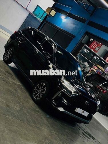 Toyota Veloz Cross 2022 CVT Top - 28000 km