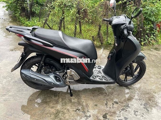 Cần bán sh 150 cbs fom chót 2019 dán full li lông