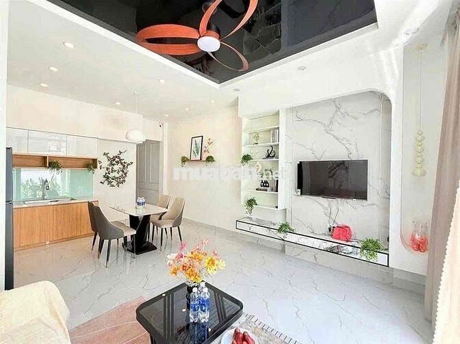 bán nhà 3 tầng 81m2 mới xây đường trần cao vân 3pn/3wc