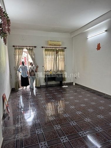 Bán Nhà 6x20m KDC Bình Hưng Bình Chánh, giáp ranh bến xe Q8 vào 500m