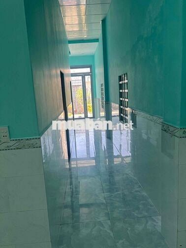 cho thuê nhà cấp 4 , sân vườn, sân đậu ô tô , khu vực an ninh tốt!