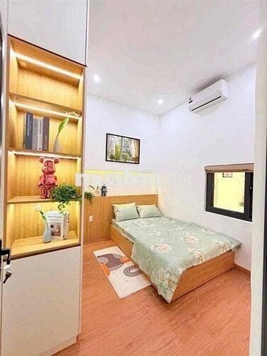 bán nhà 3 tầng 81m2 mới xây đường trần cao vân 3pn/3wc