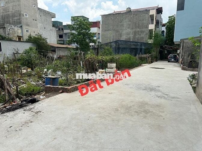 Bán gấp đất đấu giá Ngọc Hội ,ô tô ,phân lô cán bộ ,giá  9.5 tỷ