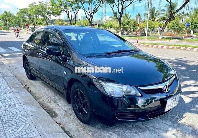 Honda Civic 2009 1.8 MT - 300000 km