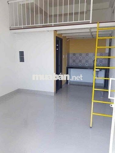 căn hộ 4 tầng mt Phan Khoang doanh thu 50tr/1 tháng