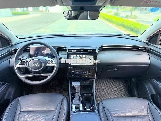 Hyundai Tucson 2.0ATH Xăng Đặc biệt sản xuất 2024