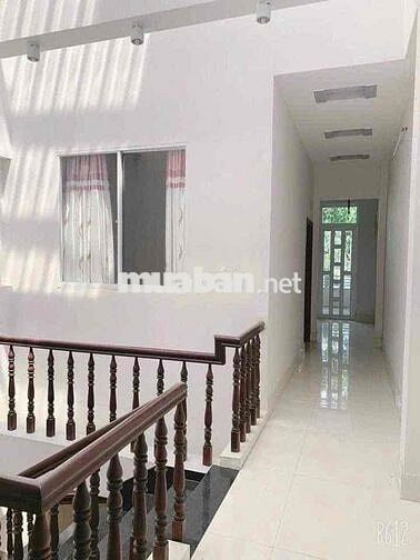 Cho thuê nhà 2 lầu đường Xuân Thuỷ KDC Hồng Phát gần Trần Hoàng Na