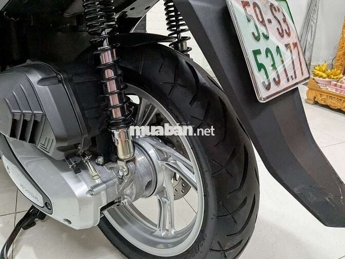 Bán xe SH 125 ,  màu xám rất mới 99% . Chính Chủ